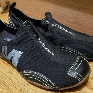 Barrado Black Merrell Zip Slip-on Shoes
